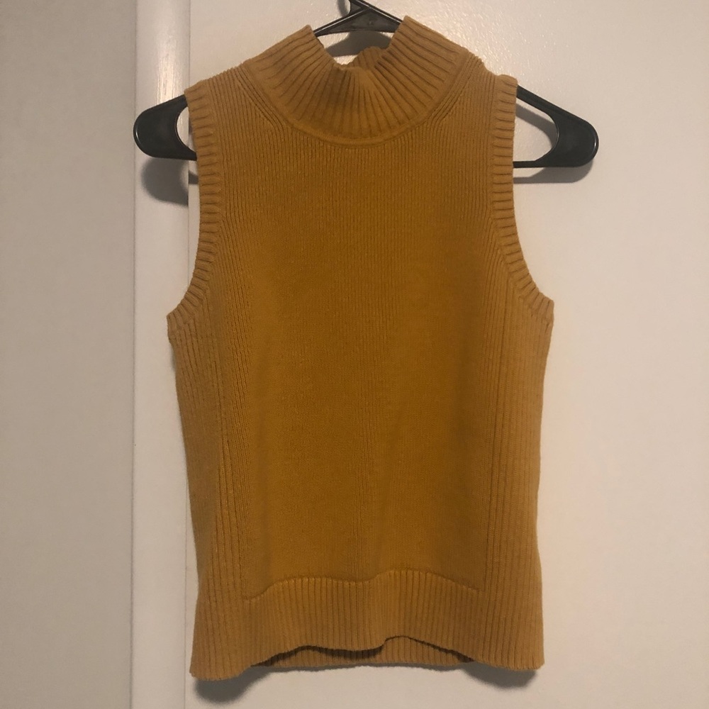 GAP Sweater Tank